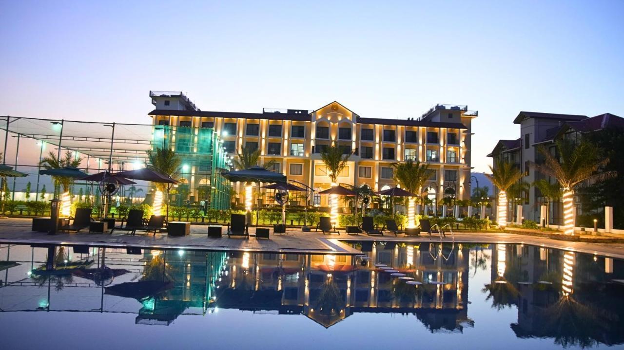 Mystique Mayong Raja Mayang Exterior photo